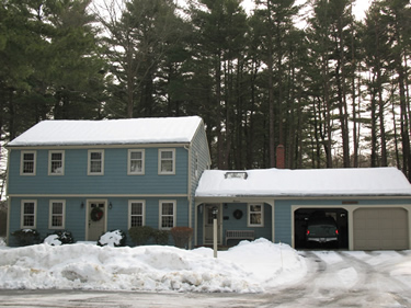 1968 Center Entrance Colonial - Hingham, MA