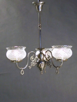 3-arm Gas Chandelier with Cameo Heads